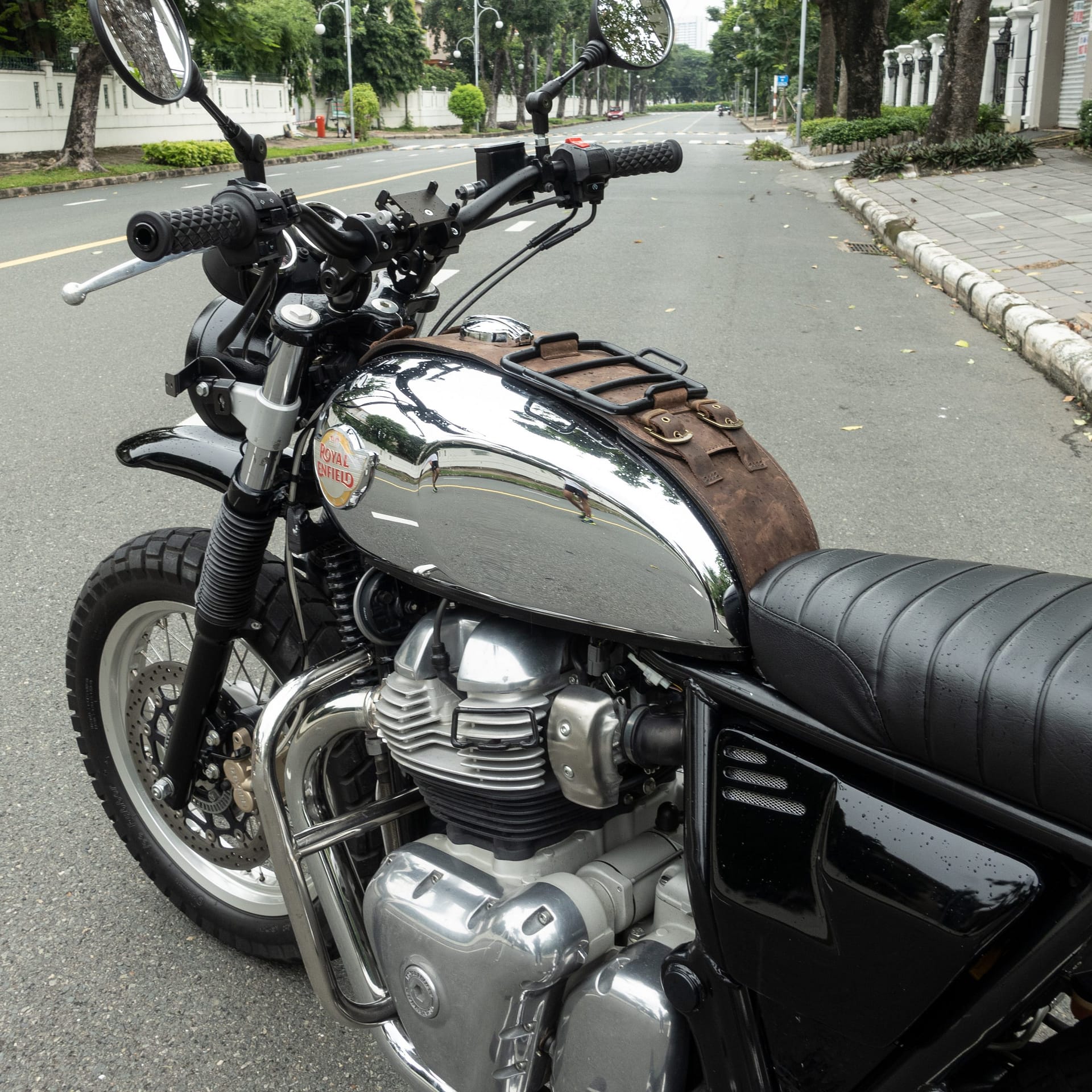 Leather tank strap 2