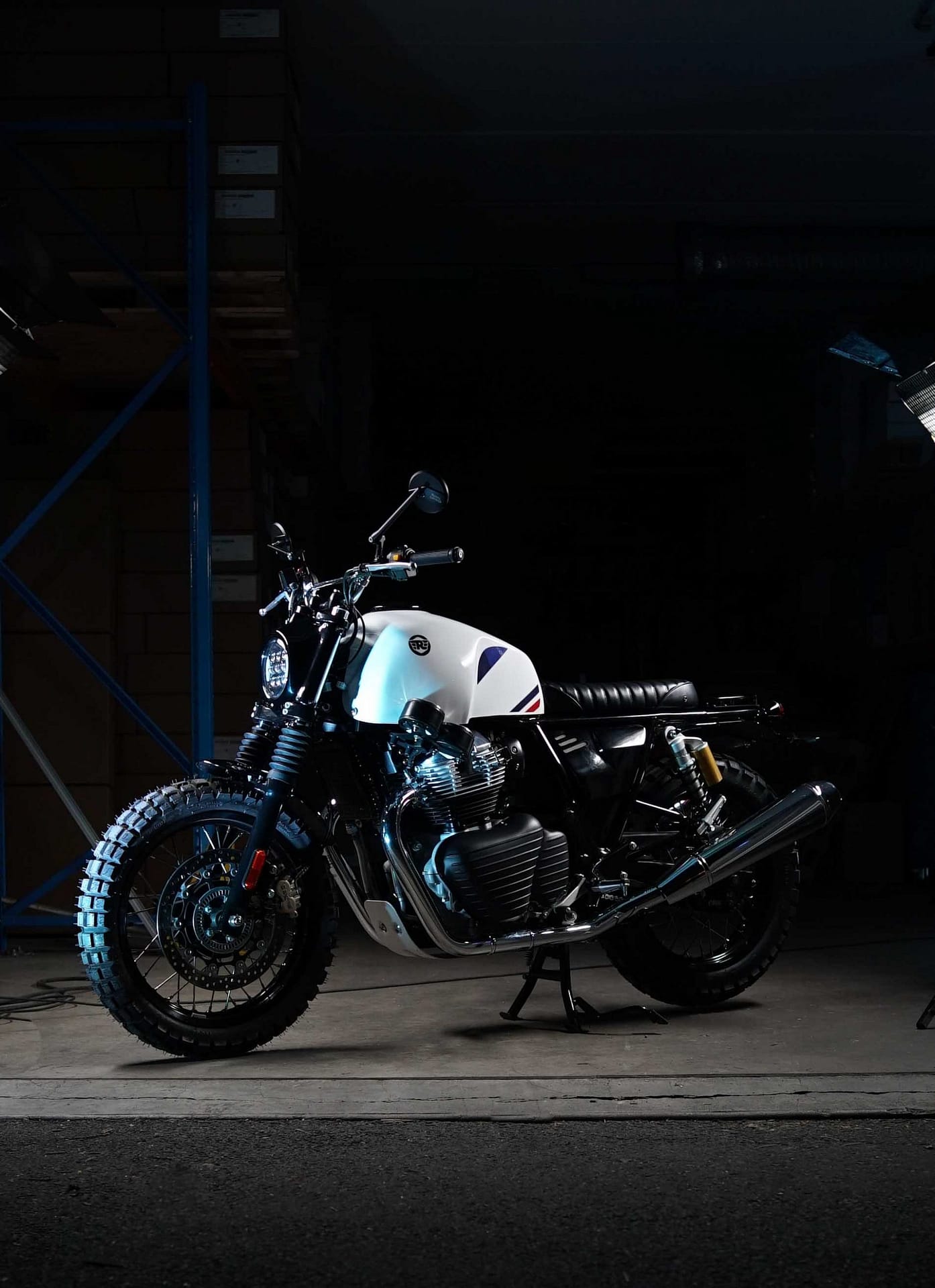 Short scrambler front mudguard Royal Enfield Short scrambler front mudguard Royal Enfield