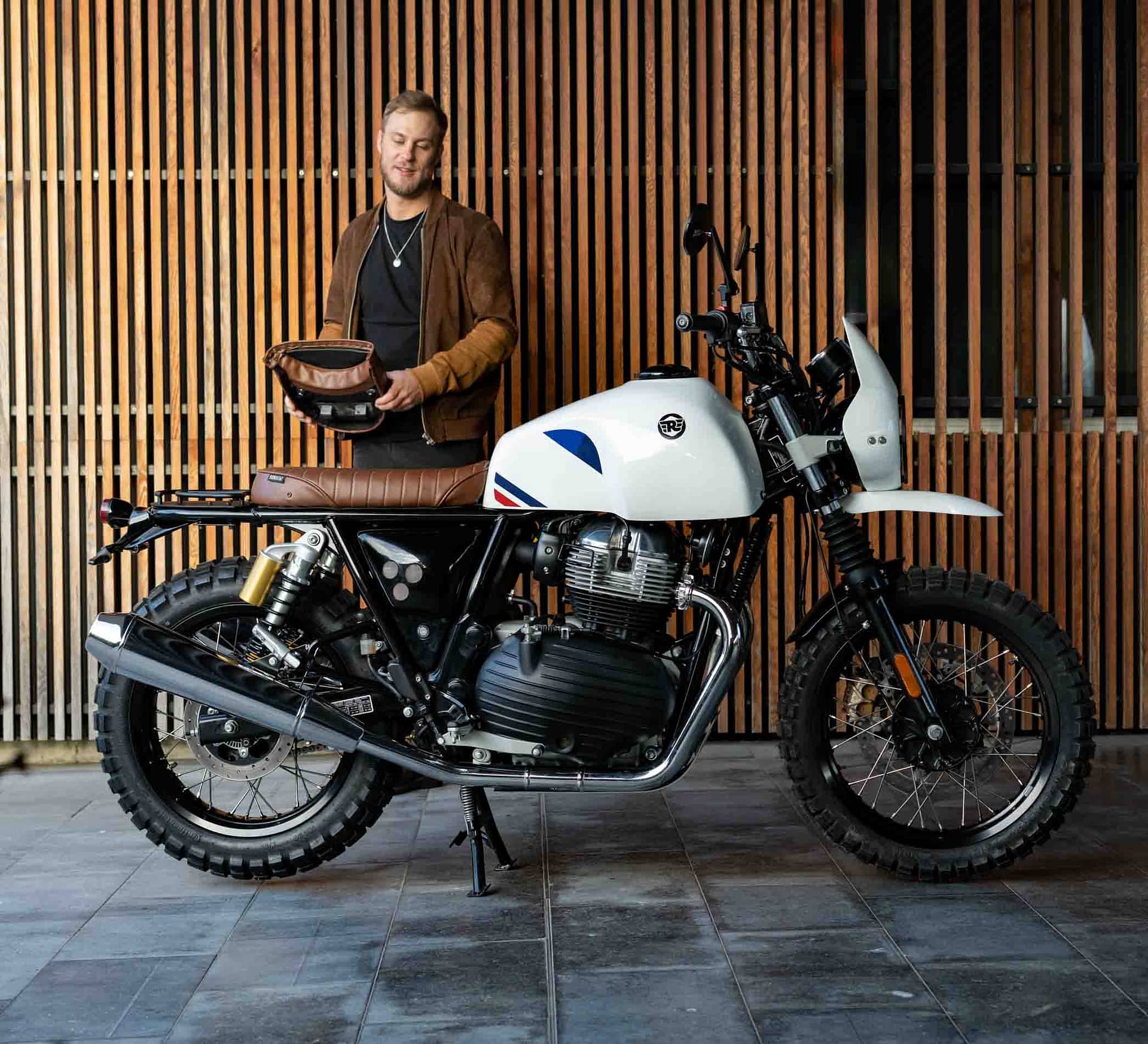Royal enfield interceptor shop luggage